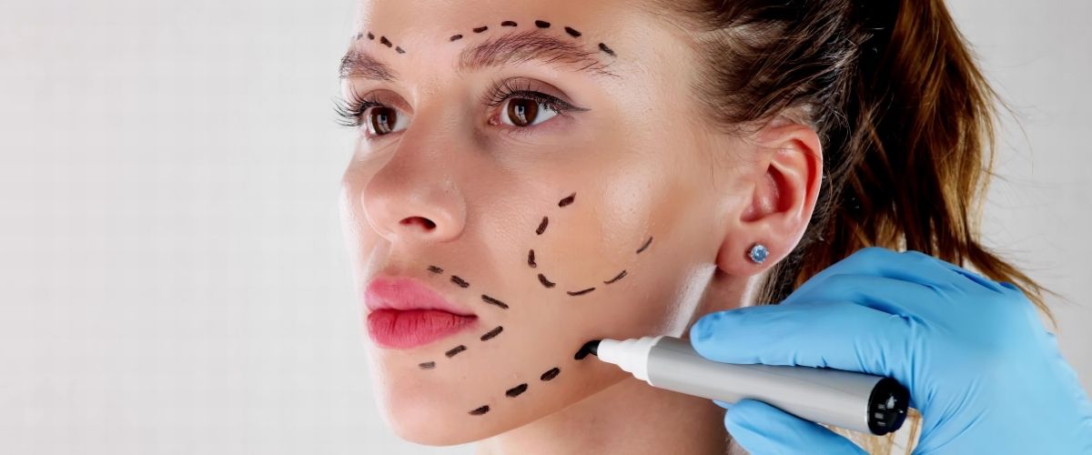 Alın Çizgileri Nasıl Yok Edilir? Evde ve Klinikte Çözümler