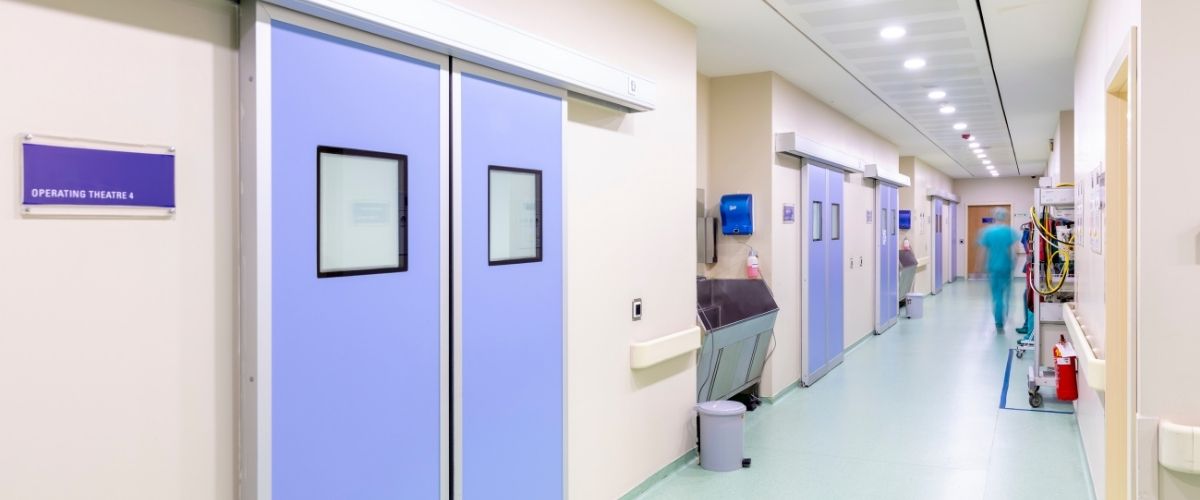 Uyluk Germe: Bacak İçi Sarkmalarına Cerrahi Çözüm